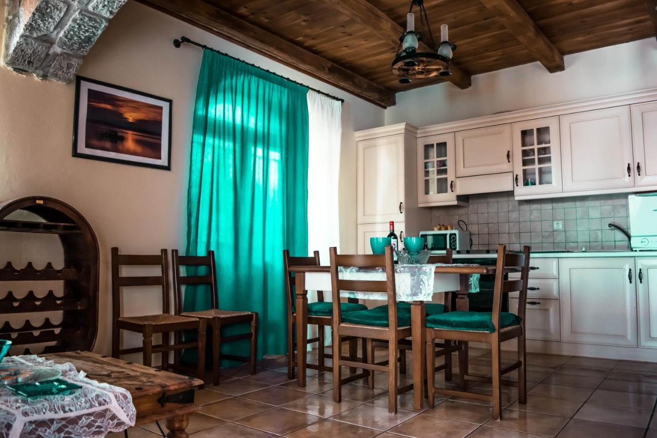 Niriides Villas Old Listing Hersonissos (Crete) Exterior foto