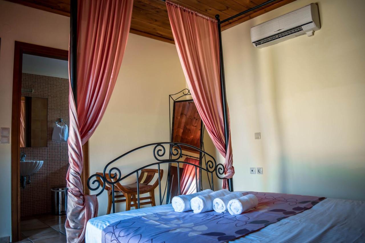 Niriides Villas Old Listing Hersonissos (Crete) Exterior foto