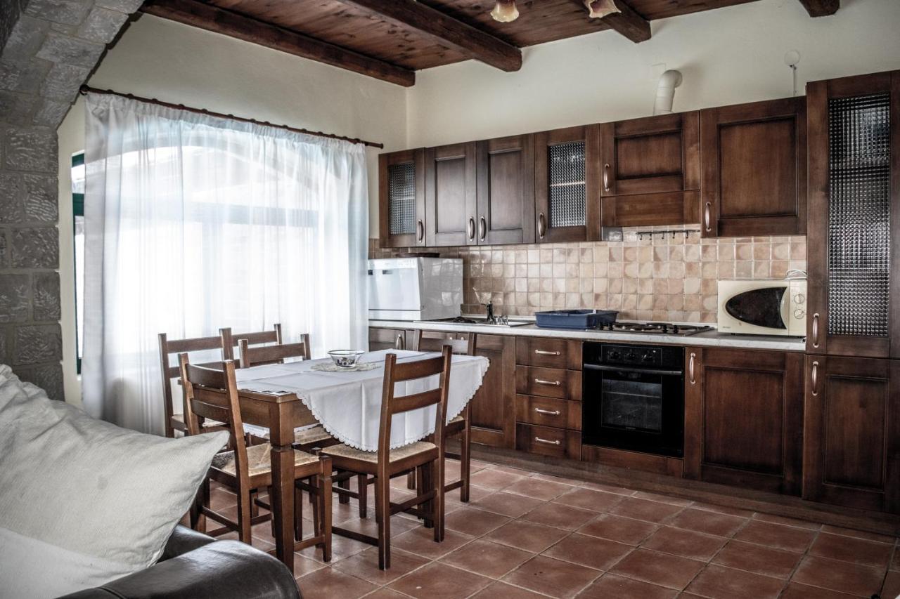 Niriides Villas Old Listing Hersonissos (Crete) Exterior foto