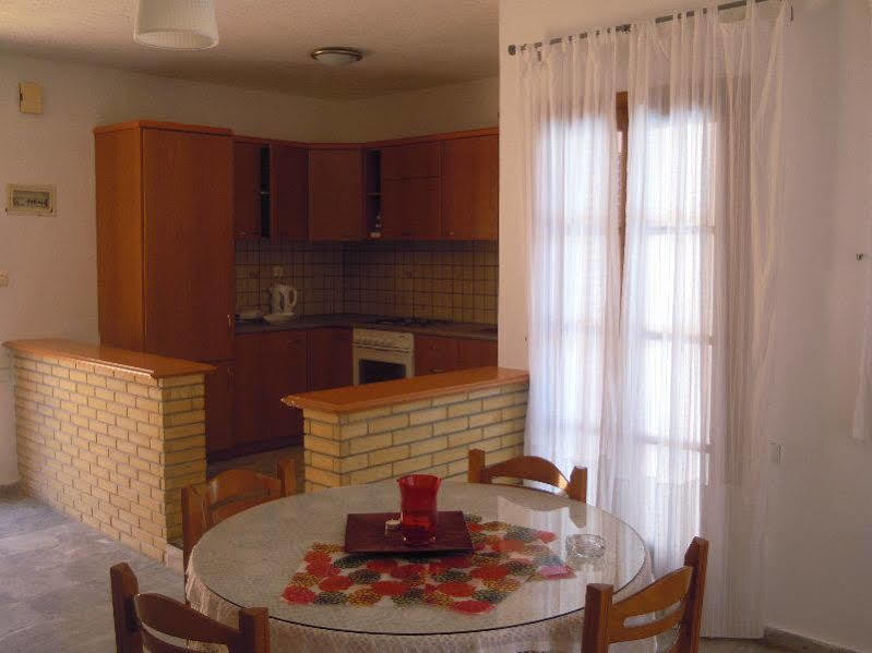 Niriides Villas Old Listing Hersonissos (Crete) Exterior foto